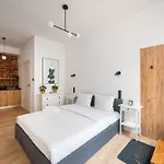 Hoza 35 Centre By Bookinghost Apartmán