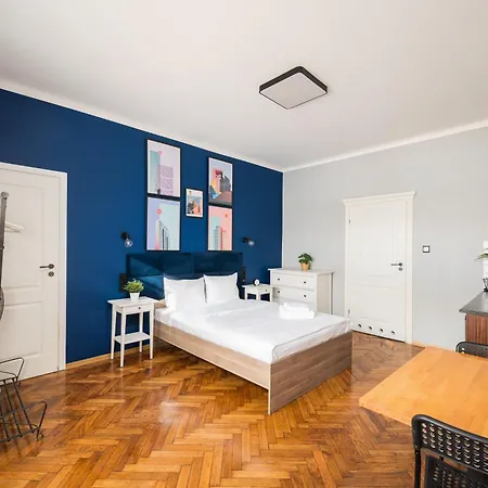 Hoza 35 Centre By Bookinghost Lägenhet