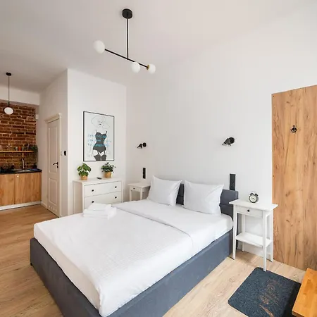 Hoza 35 Centre By Bookinghost Apartment