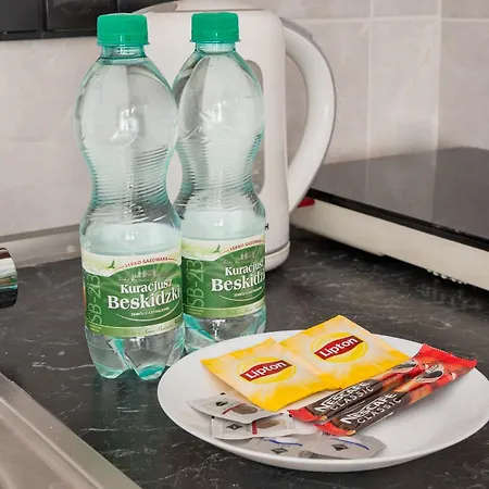 Hoza 35 Centre By Bookinghost *