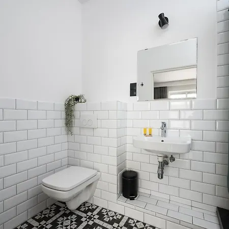 Hoza 35 Centre By Bookinghost Apartment