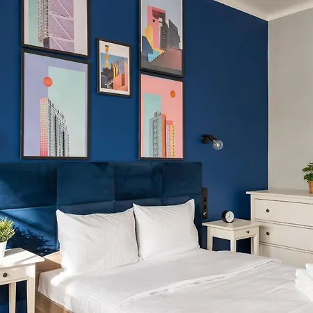 Hoza 35 Centre By Bookinghost Warschau