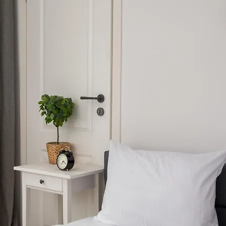 Hoza 35 Centre By Bookinghost * Warschau